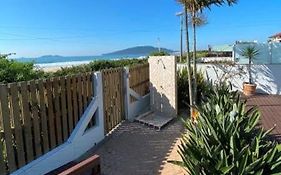Aptos Pé na areia